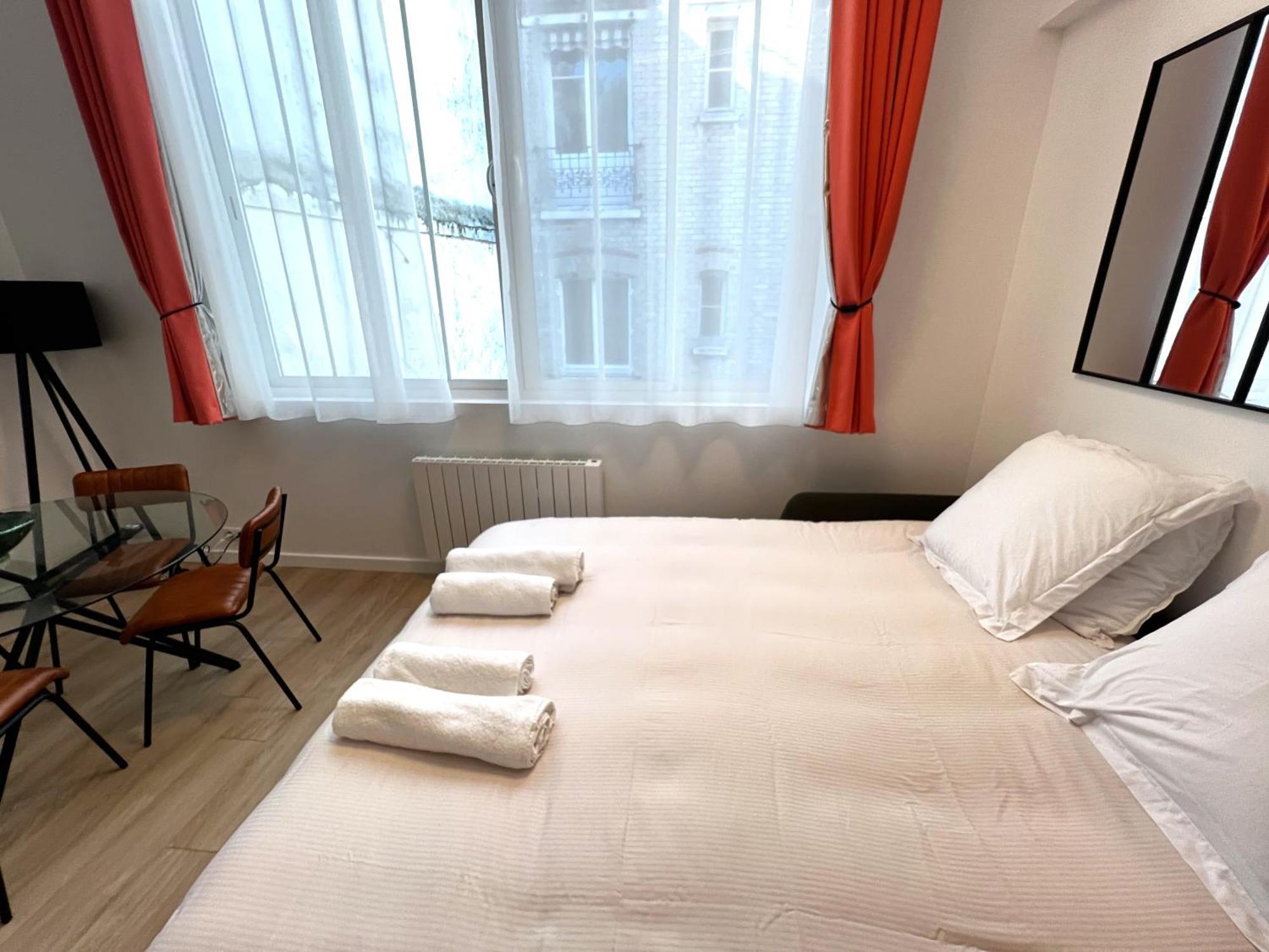 Apollinaire - Luxury Loft - Heart Of Montparnasse Apartment ปารีส ภายนอก รูปภาพ